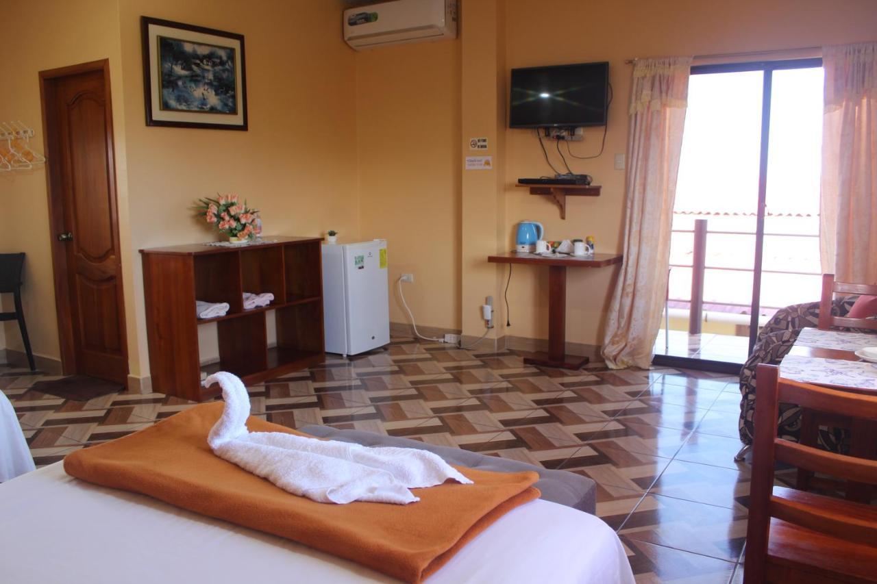 Hostal Romy Puerto Baquerizo Moreno Exterior foto